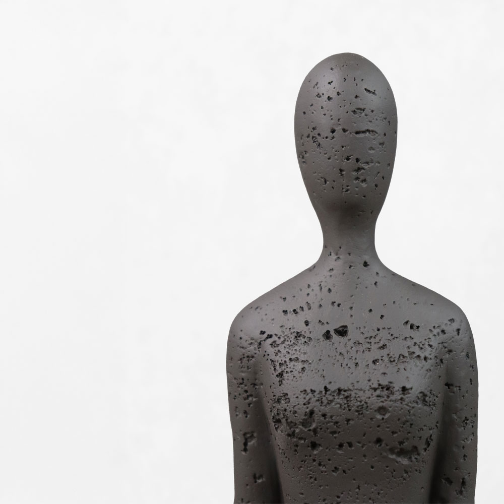 MORPH I ΔΙΑΚΟΣΜΗΤΙΚΟ ΣΩΜΑ 13x8x18cm RESIN ΚΑΦΕ ΣΚΟΥΡΟ